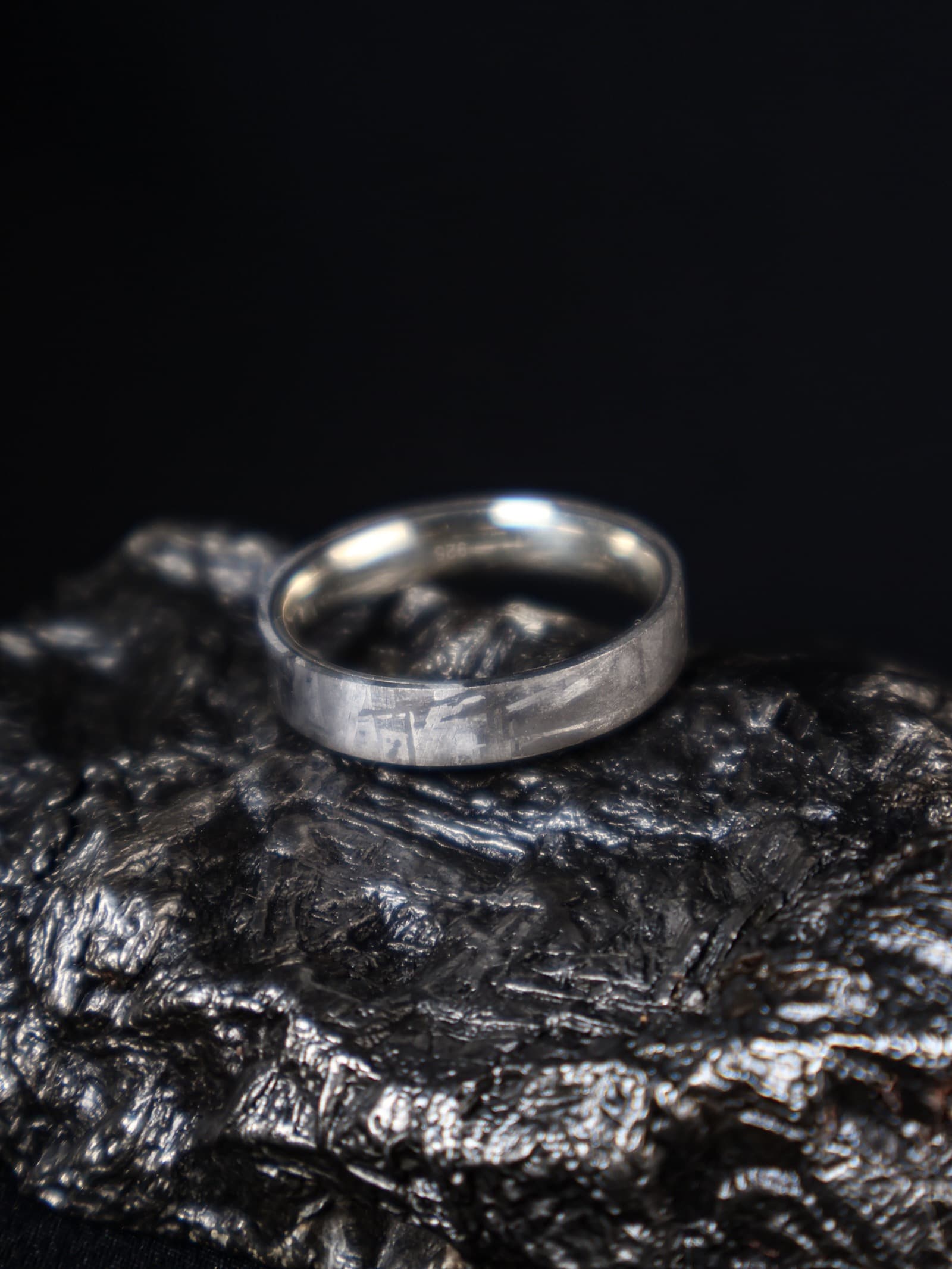 Bague en véritable fer météoritique de Stardust